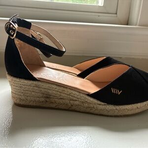 Viscata Espadrilles - Formiga style, Black, NWT, Size 8